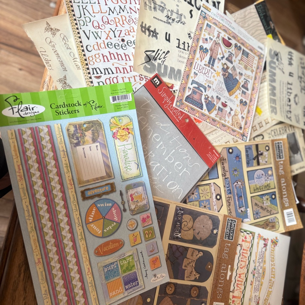 Vintage-Inspired Home Design Sticker Set - Picture 6 of 9